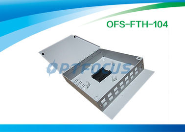 4 Core 2 Holes Cable Ports Termination Box  Fiber 0.25 kg Φ5 Φ10 Wall Type